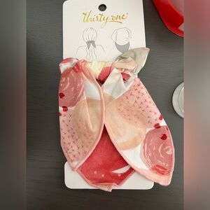 Thirty-one pet lovers set